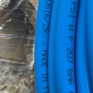 شیلنگ واترجت تفلون ایتالیایی با فشار کاری 200 بار سایز 1/2 اینچ نخی حلقه 100 متری